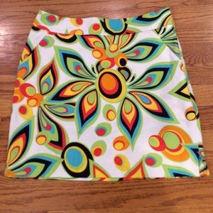 LADIES LOUDMOUTH SKORT SIZE 4